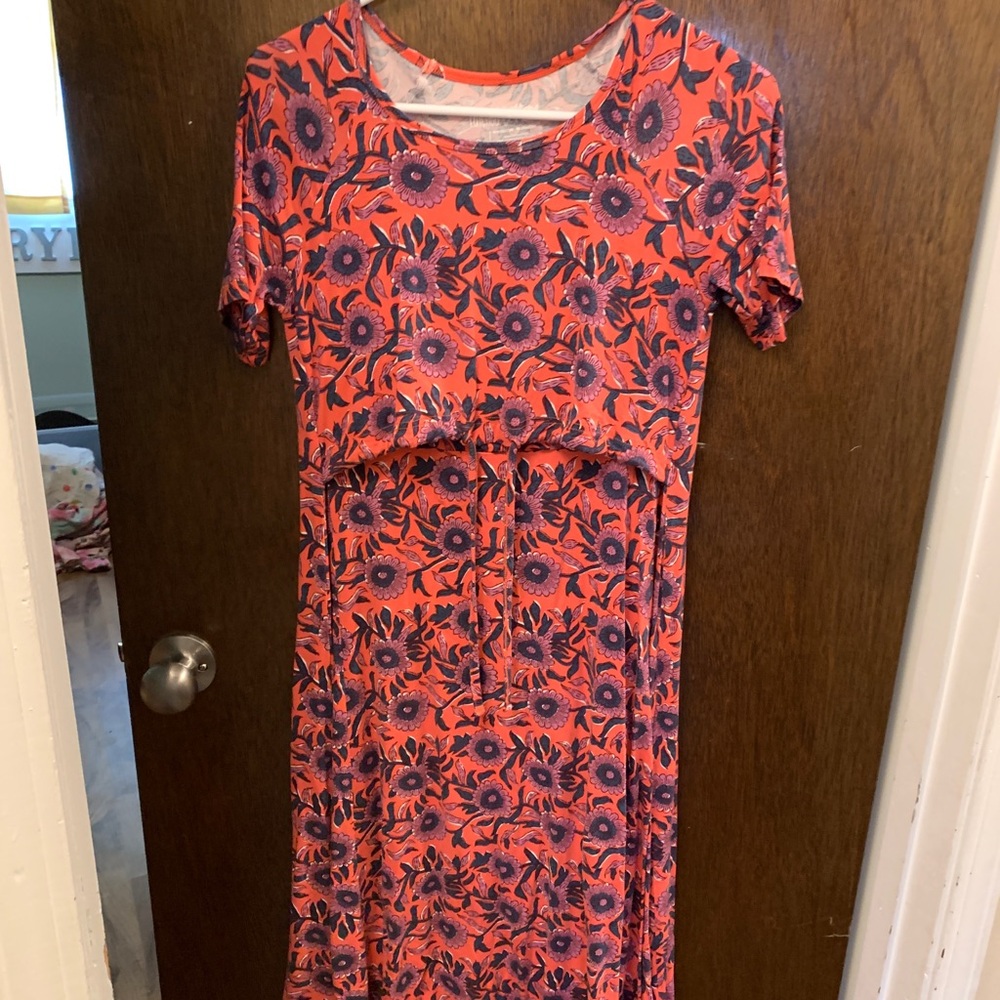 Set of 2 latched Mama nursing dresses